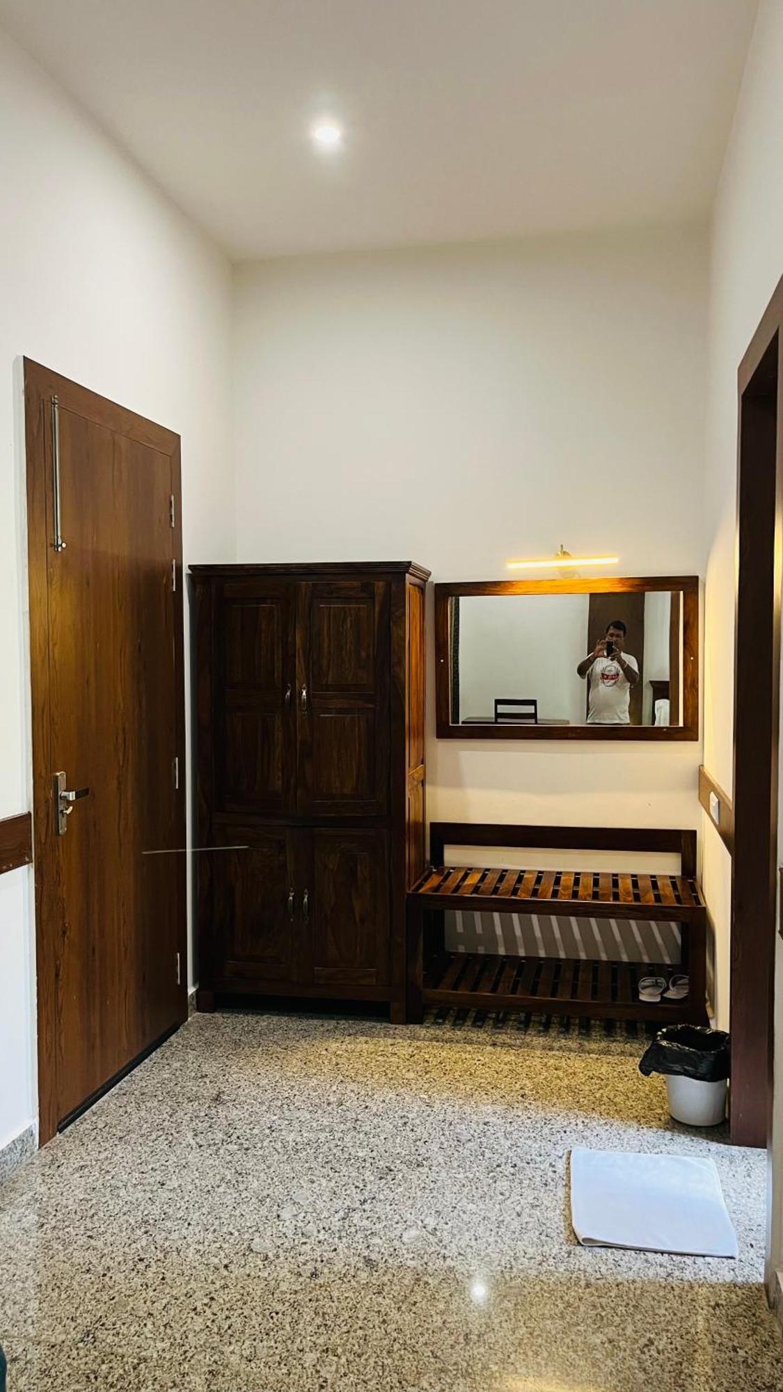 Hotel Sunbird Bharatpur Exterior photo